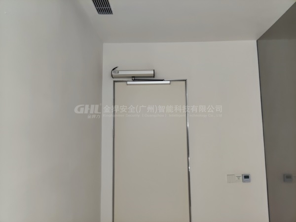 平開門自動開門機