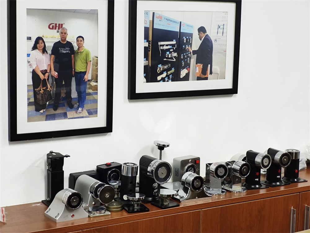 電磁門吸多型號(hào)可定制 電磁門吸多型號(hào)可定制