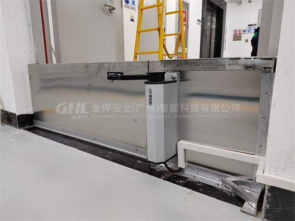 擋鼠板改裝自動平開門機(jī) 擋鼠板改裝自動平開門機(jī)