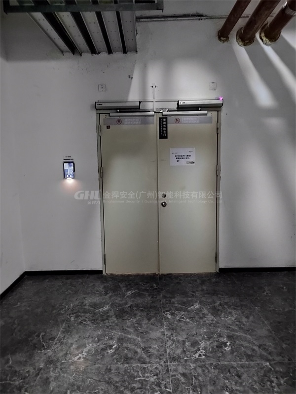 語(yǔ)音智能電動(dòng)閉門器智能 語(yǔ)音智能電動(dòng)閉門器智能