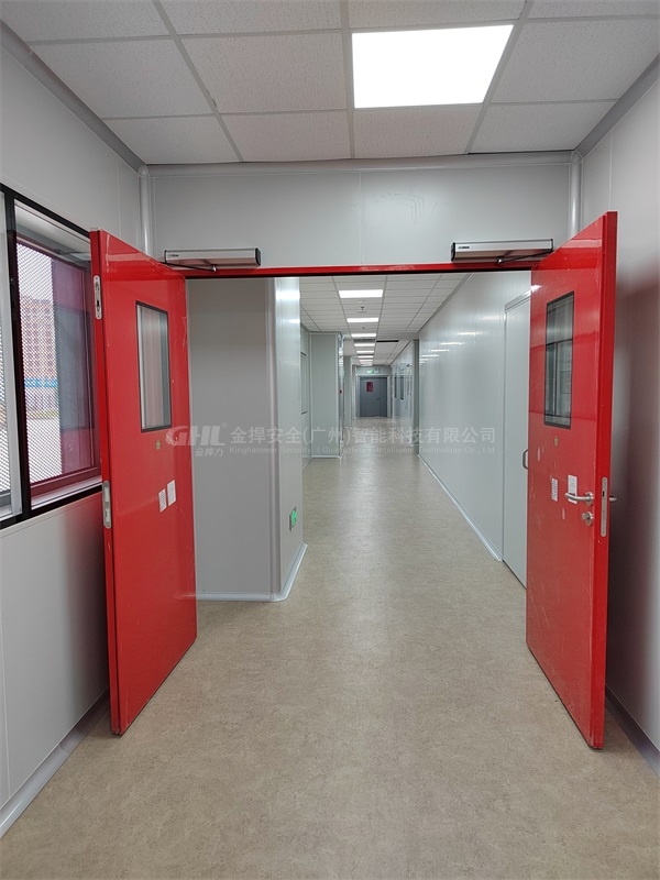 車間潔凈門改造90度自動(dòng)開關(guān)門機(jī)·廣州從化生物科技工廠