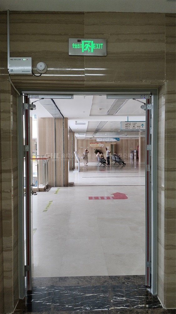 常開防火門電動(dòng)閉門器獨(dú)立聯(lián)動(dòng)控制系統(tǒng)·海南東方市三甲醫(yī)院