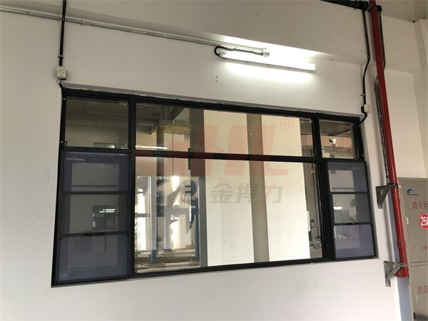 成都地鐵防火窗安裝金捍力電動閉門器